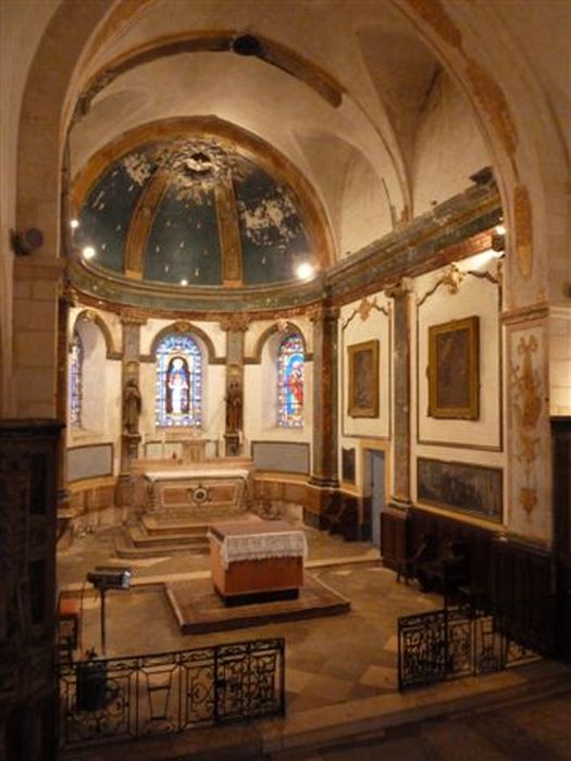 Eglise Saint-Jacques : Choeur, vue générale