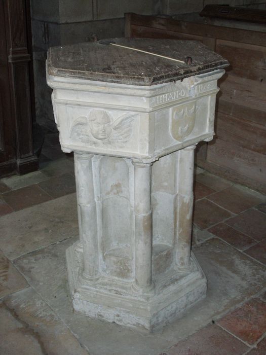 fonts baptismaux