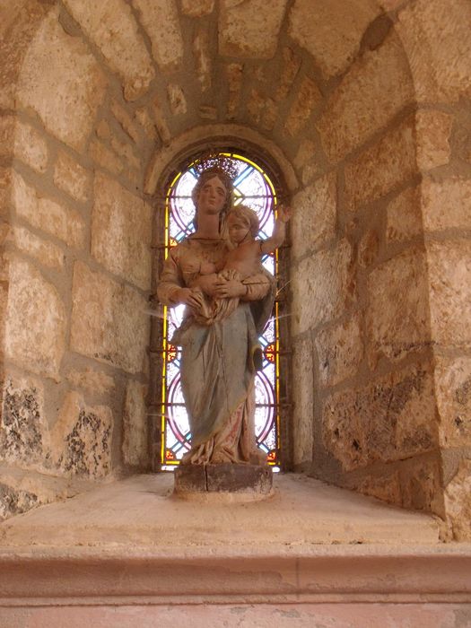 statue : Vierge à l'Enfant
