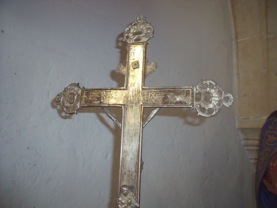 croix de procession, vue partielle