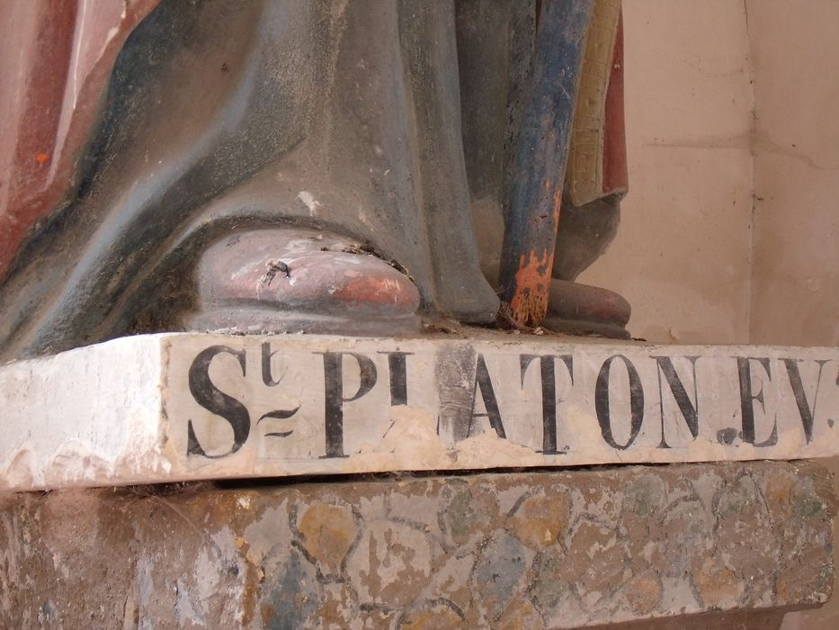 statue : Saint Platon, détail