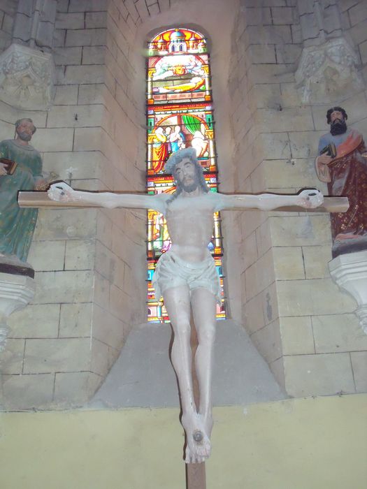 Statue : Christ en croix