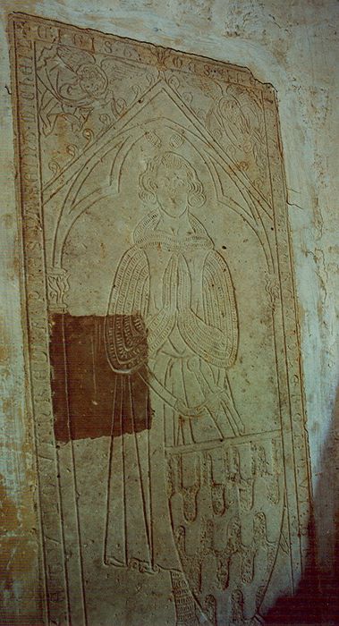 Dalle funéraire de Jean de Corquilleroy