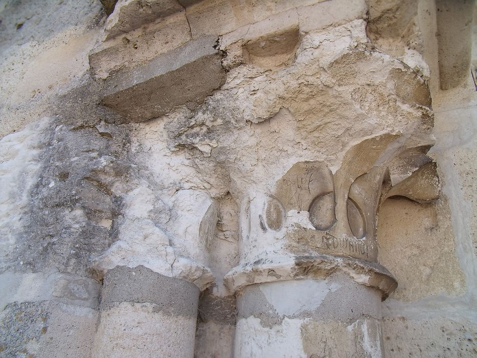 Eglise Notre-Dame de l'Annonciation : Portail occidental, détail