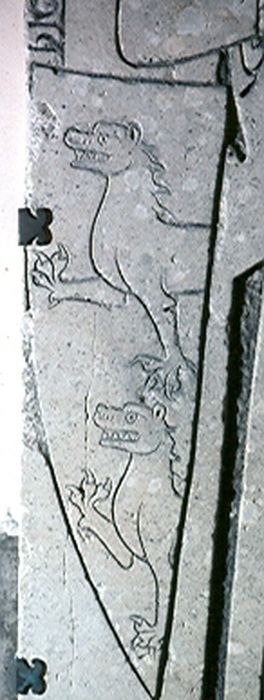 dalle funéraire de Ferry de Cudot, détail - © Ministère de la Culture (France), Conservation des antiquités et des objets d’art de l'Yonne, tous droits réservés