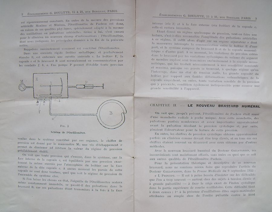 instrument de mesure : tensiomètre oscillomètre sphygmométrique du professeur Pachon, détail du manuel d'utilisation - © Ministère de la Culture (France), Conservation des antiquités et des objets d’art de l'Yonne, tous droits réservés