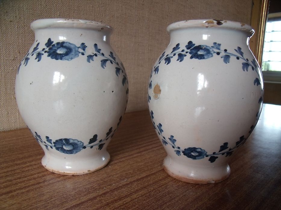 Pots à pharmacie