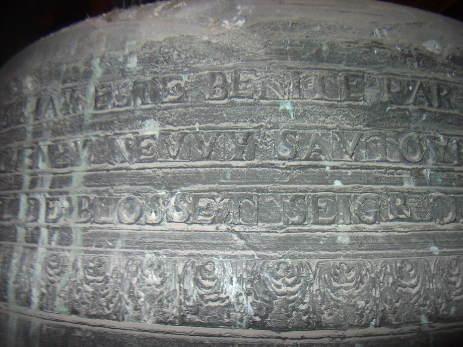 cloche, détail