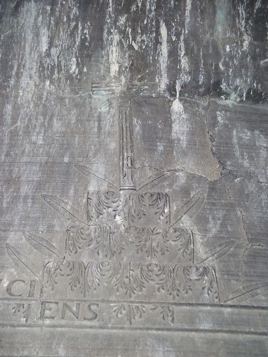 cloche, détail