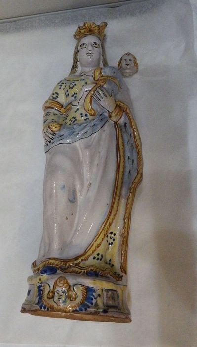 statuette : Vierge à l'Enfant