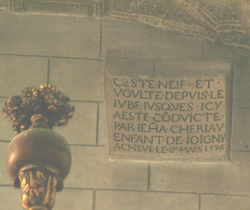 plaque commémorative de la construction de la voûte