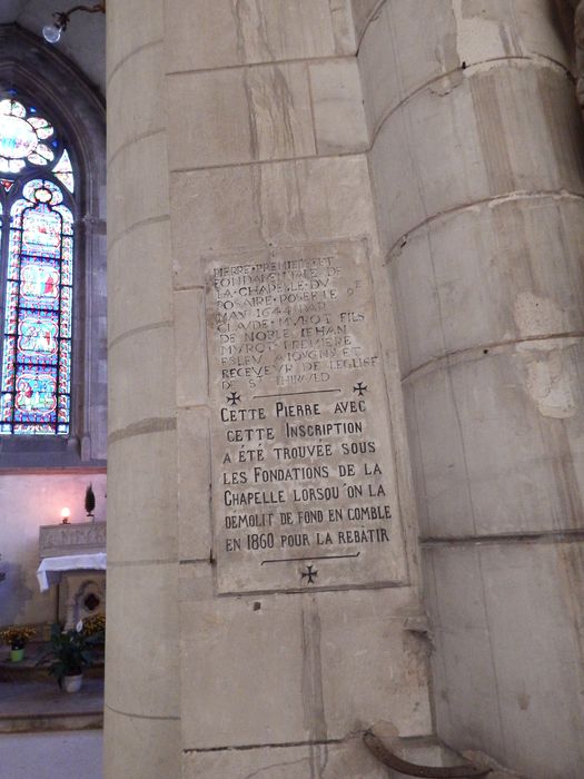 Plaque commémorative de la pose de la 1ère pierre de la chapelle du Rosaire