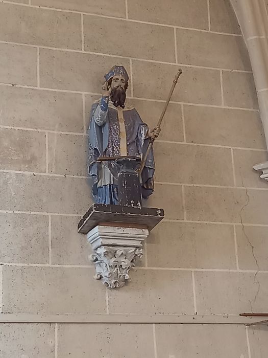 statue : Saint Eloi - © Ministère de la Culture (France), Conservation des antiquités et des objets d’art de l'Yonne – Tous droits réservés