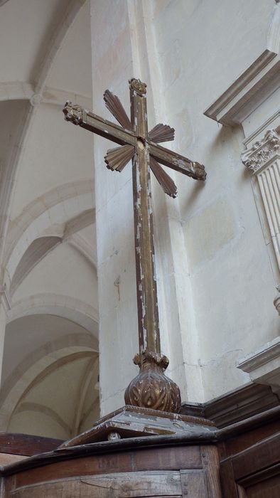 croix-reliquaire - © Ministère de la Culture (France), Conservation des antiquités et des objets d’art de l'Yonne – Tous droits réservés 