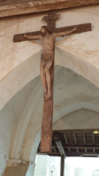 statue (calvaire) : Le Christ en croix