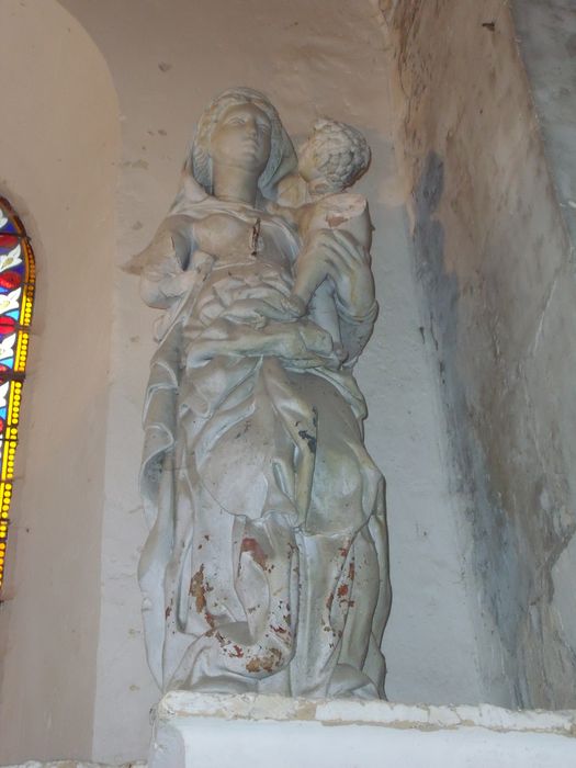 Statue : Vierge à l'Enfant