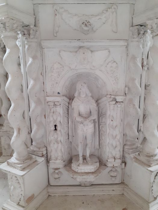 tabernacle du maître-autel et ses statuettes, détail