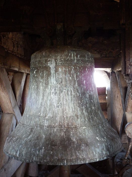cloche - © Ministère de la Culture (France), Conservation des antiquités et des objets d’art de l’Yonne – Tous droits réservés 
