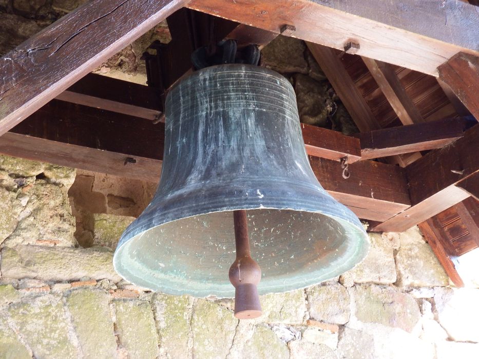 cloche - © Ministère de la Culture (France), Conservation des antiquités et des objets d’art de l’Yonne – Tous droits réservés
