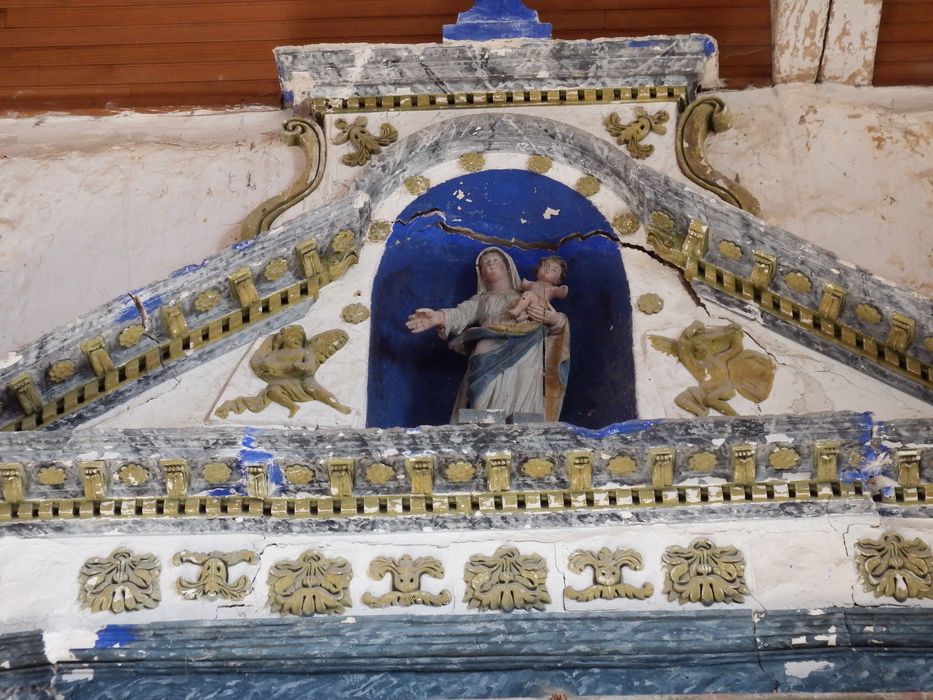 retable ; statue : Vierge à l'Enfant - © Ministère de la Culture (France), Conservation des antiquités et des objets d’art de l’Yonne – Tous droits réservés 