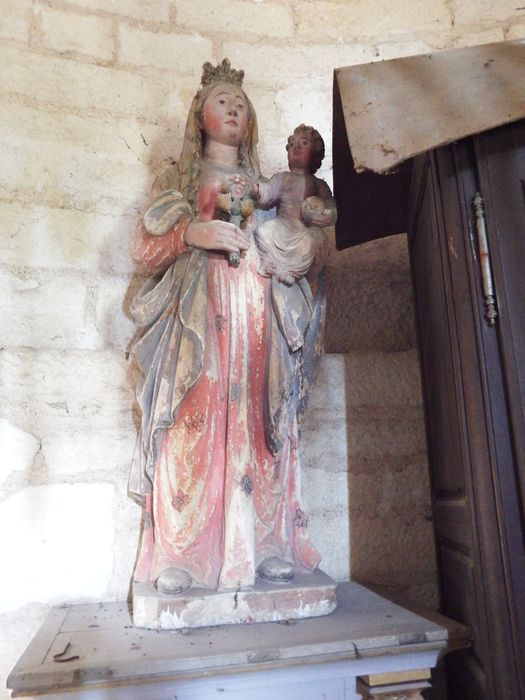 Statue : Vierge à l'Enfant