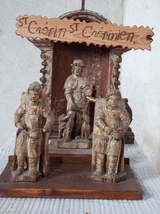 statues (statuettes) : Saint Crépin, saint Crépinieu, saint Roch