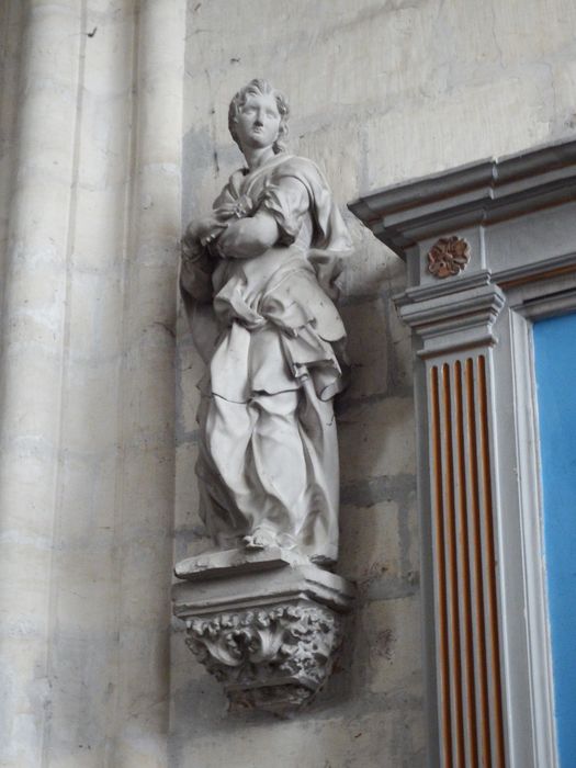 statue : Saint Jean