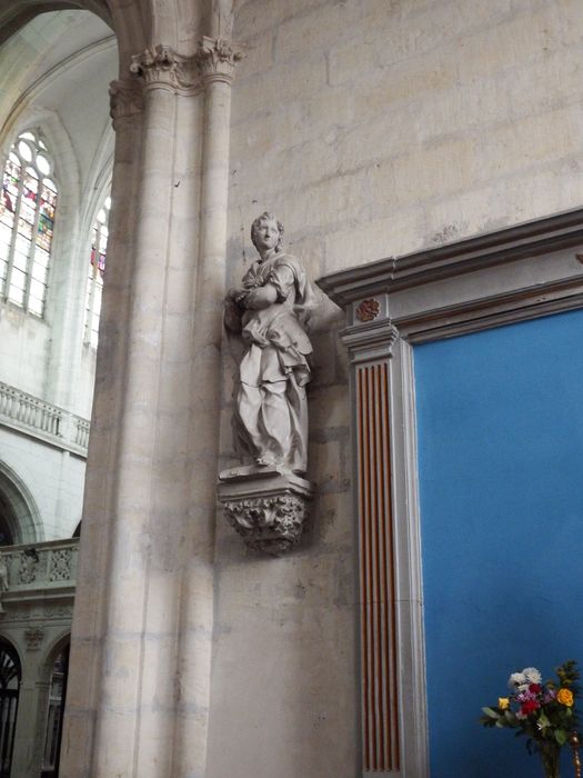 statue : Saint Jean