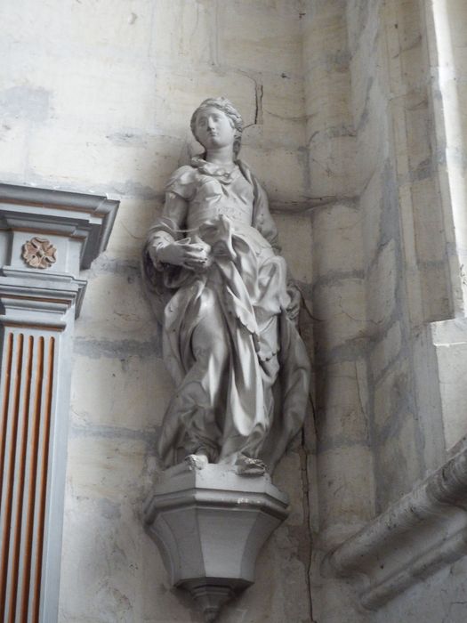 statue : Vierge