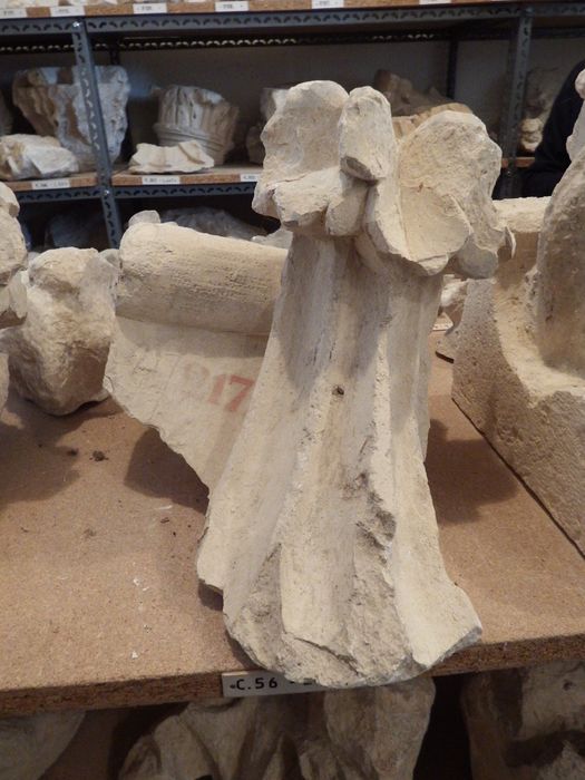 crochet sur tore (n°56) - © Ministère de la Culture (France), Conservation des antiquités et des objets d’art de l'Yonne – Tous droits réservés