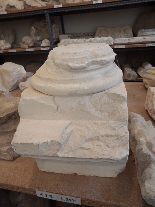 base de colonne (n°375) - © Ministère de la Culture (France), Conservation des antiquités et des objets d’art de l'Yonne – Tous droits réservés