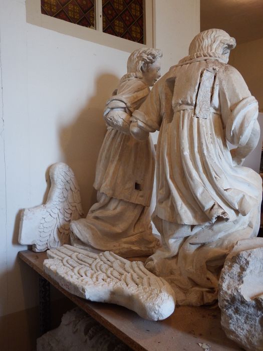 statues : Anges agenouillés (n°390) - © Ministère de la Culture (France), Conservation des antiquités et des objets d’art de l'Yonne – Tous droits réservés 