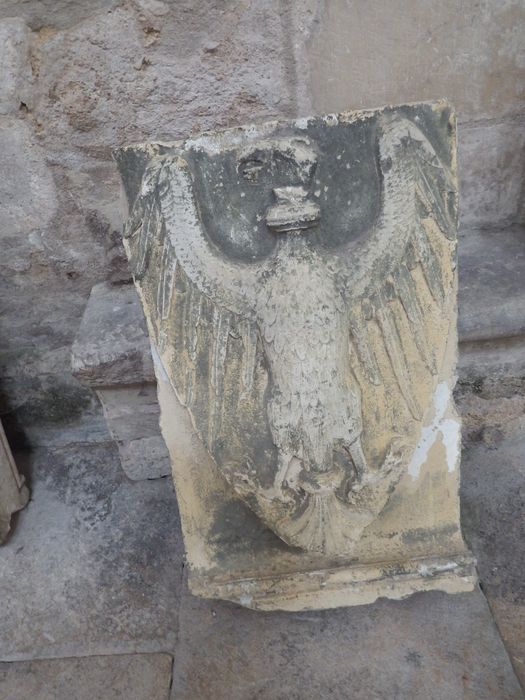 bas-relief n°1 : Armoiries