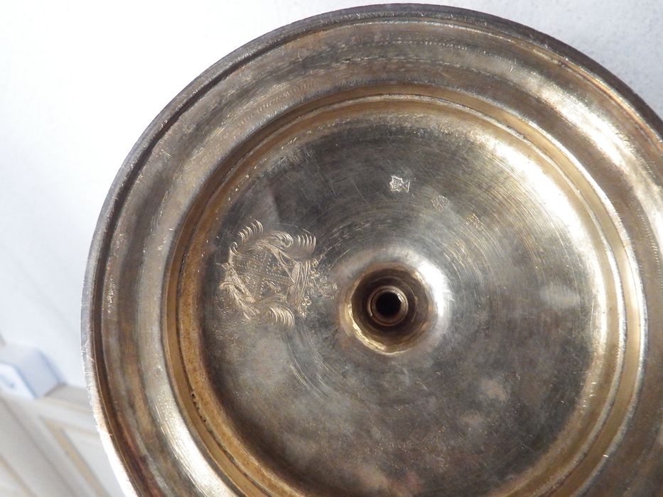 calice, détail des poinçons et des armoiries