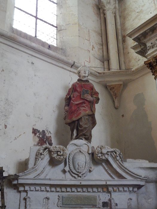 statue : Saint Vincent