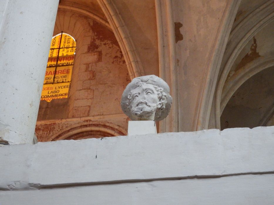 tête : Saint Jacques