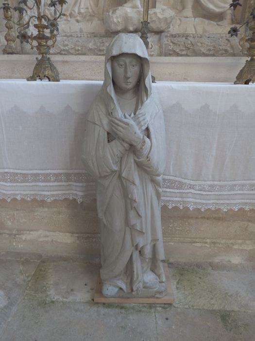Statue : Vierge du Calvaire