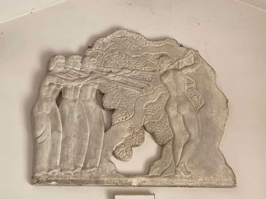 bas-relief : Fidèle reflet des ondes - © Ministère de la Culture (France), Conservation des antiquités et des objets d’art de l’Essonne – Tous droits réservés