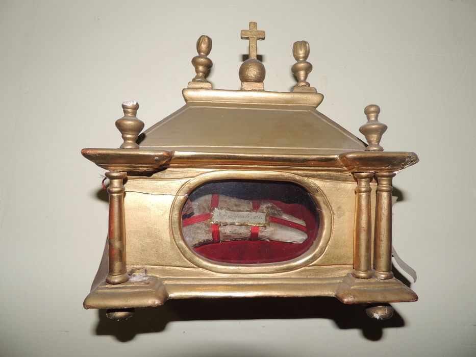 Châsse : Sti Reparati, m.