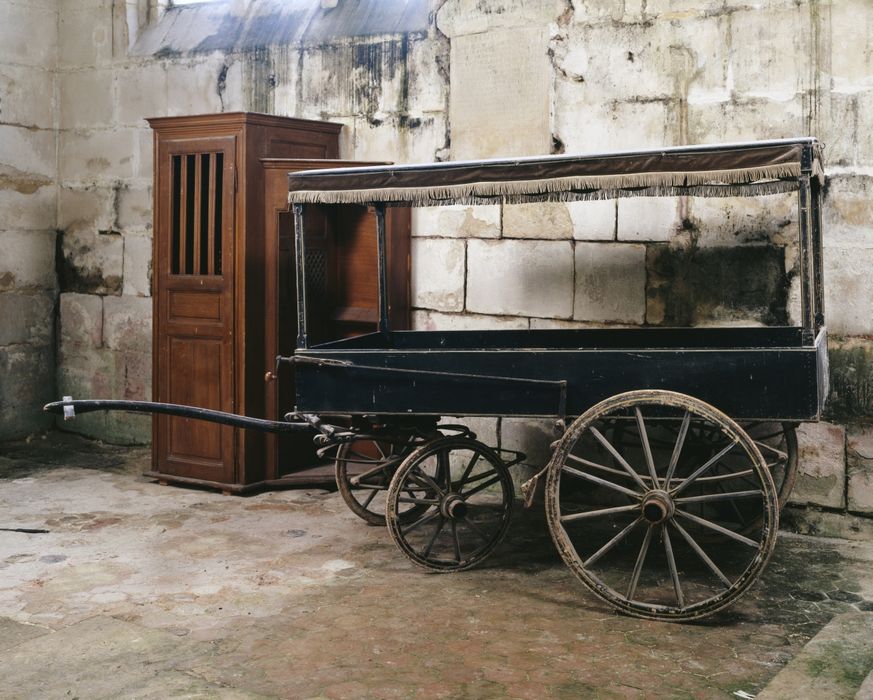 corbillard - © Ministère de la Culture (France), Conservation des antiquités et des objets d’art du Val-d’Oise – Tous droits réservés 