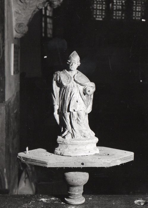 élément de bâton de procession : statuette de saint évêque (saint Léger) - © Ministère de la Culture (France), Conservation des antiquités et des objets d’art du Val-d’Oise – Tous droits réservés 