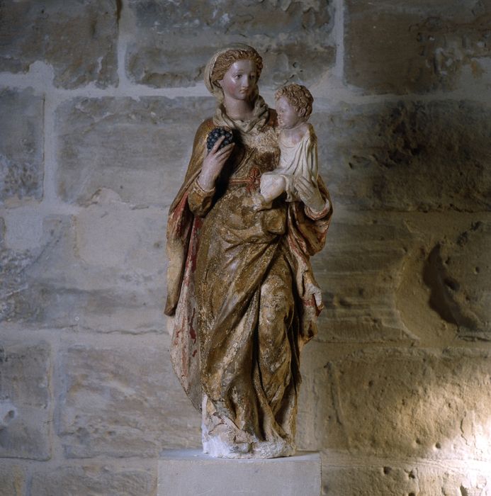 statue : Vierge à l'Enfant