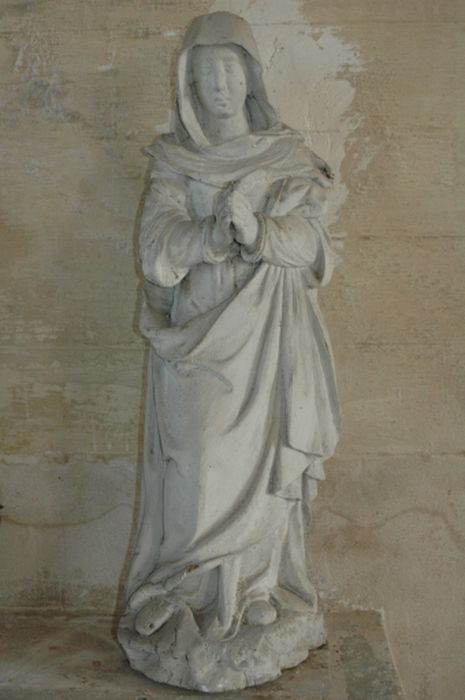 statue de poutre de gloire : Vierge