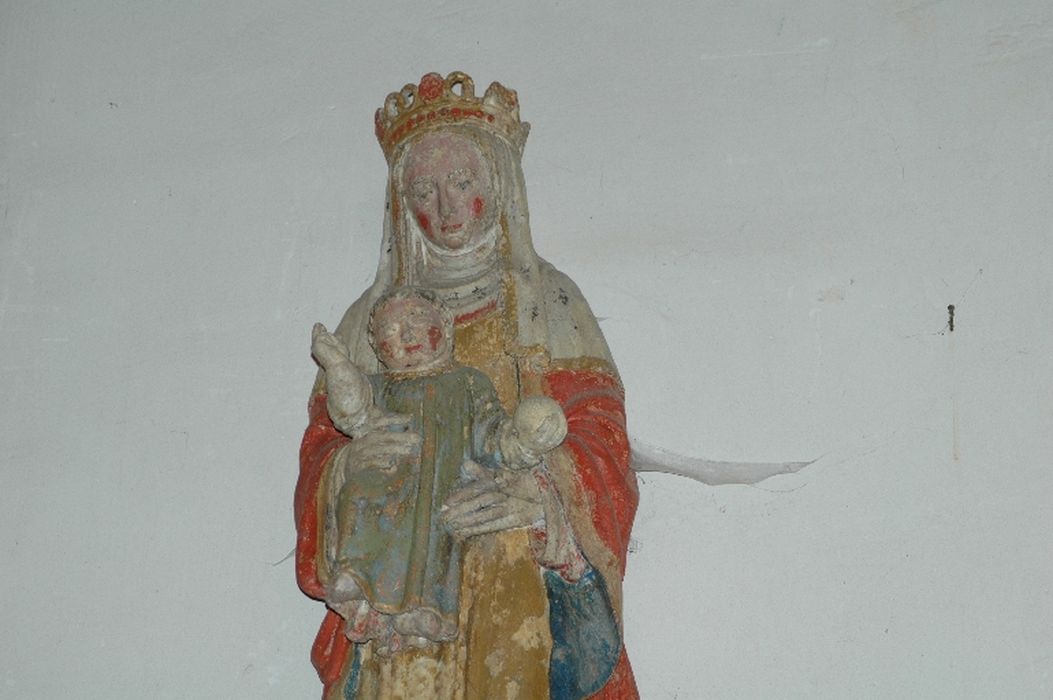 statue : Vierge à l'Enfant