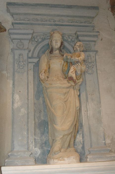 statue : Vierge à l’Enfant - © Ministère de la Culture (France), Conservation des antiquités et des objets d’art du Val-d’Oise – Tous droits réservés 