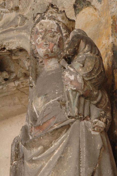 statue : Vierge à l'Enfant, vue partielle