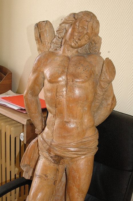 statue : saint Sébastien, vue partielle