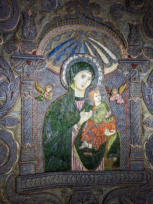 chape, détail du chaperon