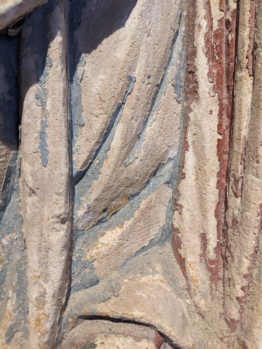 groupe sculpté : Éducation de la Vierge, détail