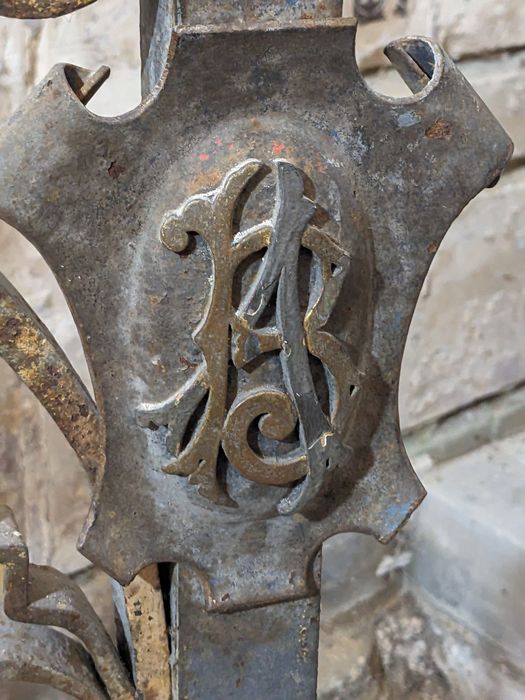 grille de communion de la chapelle nord, détail